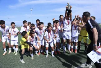 «Նոա–2011» թիմը ստացավ չեմպիոնական գավաթը